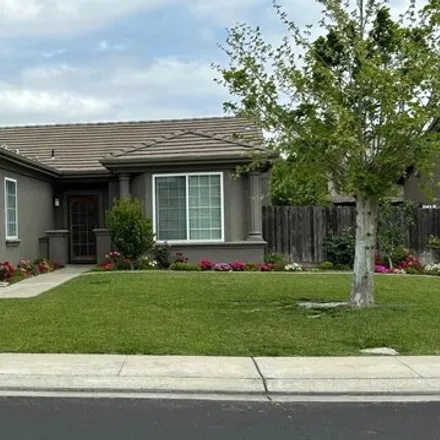 Buy this 3 bed house on 3663 Townshend Circle in Stockton, CA 95212