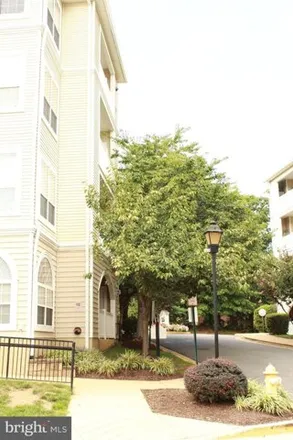 Image 3 - 4560 Strutfield Lane, Alexandria, VA 22311, USA - Condo for rent