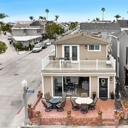 Buy this 3 bed house on 1611 Balboa Avenue in Newport Beach, CA 92662