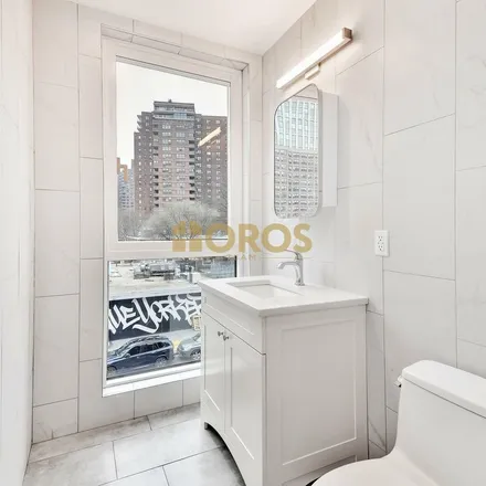 Image 3 - 355 Grand Street, New York, NY 10002, USA - Apartment for rent