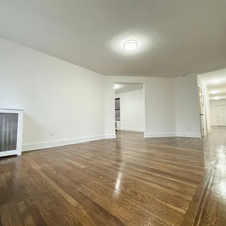 Rent this 3 bed apartment on 130 Wadsworth Avenue in New York, NY 10033