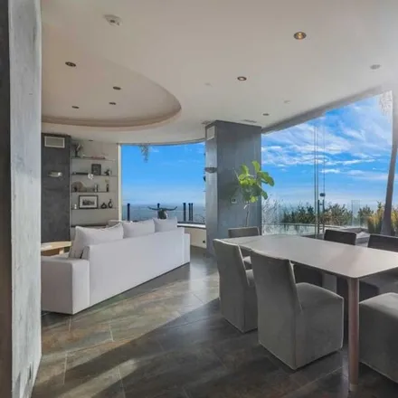 Image 9 - 1748 Viewmont Drive, Los Angeles, CA 90069, USA - House for rent