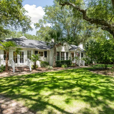 Image 1 - 716 Royall Avenue, Waterway Arms, Mount Pleasant, SC 29464, USA - House for sale