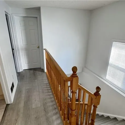 Image 5 - Wilson Avenue, Kitchener, ON N2C 2M5, Canada - Townhouse for rent