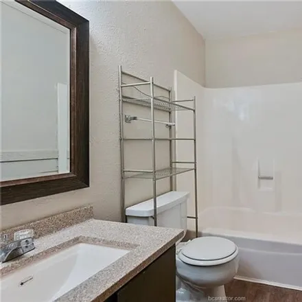 Image 6 - 1282 Holik Drive, College Station, TX 77840, USA - House for rent