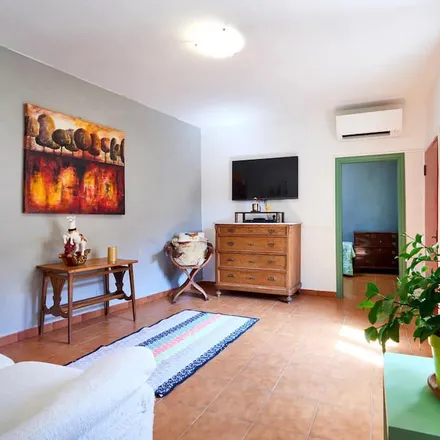 Rent this 3 bed apartment on 53047 Sarteano SI