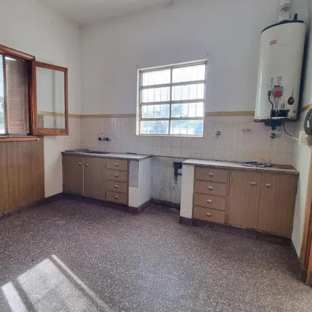 Buy this 4 bed house on Doctor José A. Craviotto 3785 in Quilmes Oeste, 1886 Quilmes