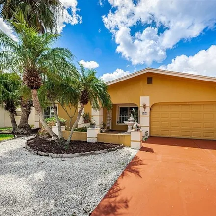 Image 4 - Floramar Terrace, New Port Richey, FL 34652, USA - House for sale