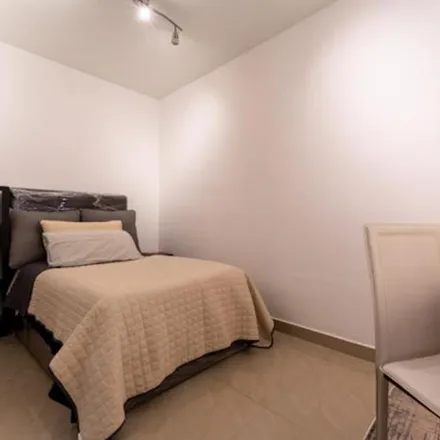Rent this 3 bed apartment on Capri Suites in Calle Francisco Petrarca 118, Miguel Hidalgo