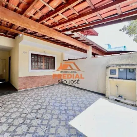Buy this 3 bed house on Rua Araçuaí in Jardim Sul, São José dos Campos - SP