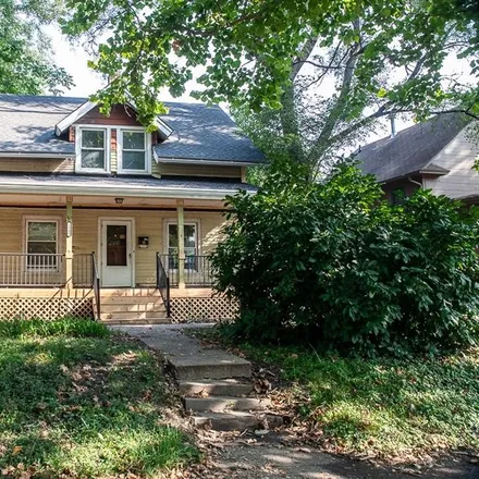 Buy this 4 bed house on 1840 Capitol Avenue in Des Moines, IA 50316