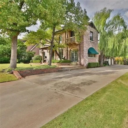 Image 2 - 1683 Huntington Avenue, Nichols Hills, Oklahoma County, OK 73116, USA - House for rent