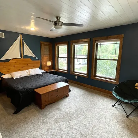 Rent this 5 bed house on Wisconsin Dells in WI, 53965