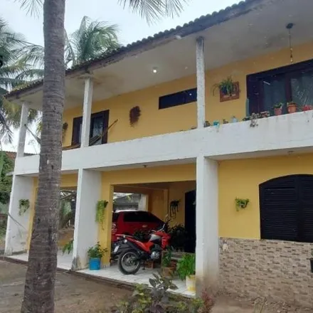 Buy this 5 bed house on Rua Tabatinga in Petropolis, Caruaru -