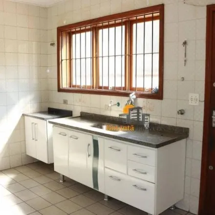 Rent this 3 bed house on Rua Augusto Farina in Butantã, São Paulo - SP