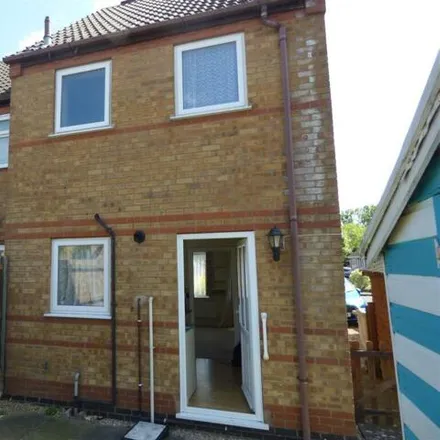 Buy this 2 bed townhouse on Rosehip Road in Morton, PE10 0PD