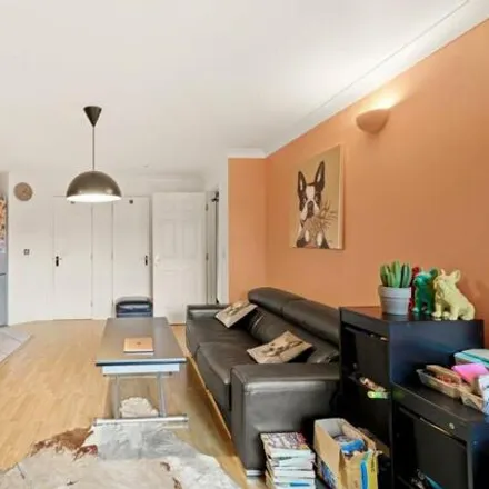 Image 4 - Drinkwater Road, London, HA2 0RH, United Kingdom - Apartment for sale