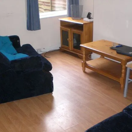 Rent this 5 bed apartment on 5 Hubert Road in Selly Oak, B29 6DX