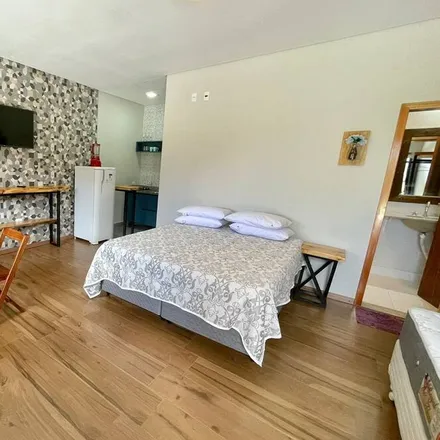 Rent this 2 bed house on Região Geográfica Intermediária de São José dos Campos - SP in 12460-000, Brazil