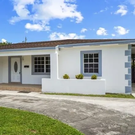 Image 7 - 570 Northwest 190th Street, Norland, Miami Gardens, FL 33169, USA - House for sale