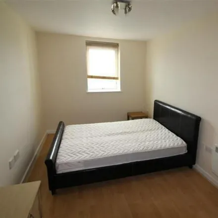Image 4 - Lovell Park Towers, Lovell Park Hill, Leeds, LS7 1DS, United Kingdom - Room for rent