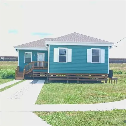 Buy this 3 bed house on 5062 Mexico Street in New Orleans, LA 70126