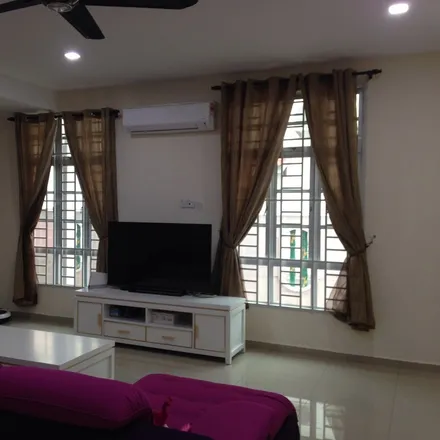 Rent this 2 bed house on Malacca City in Taman Semabok Perdana, MY