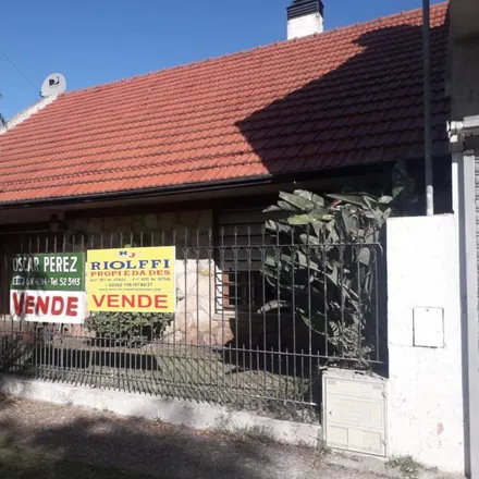 Buy this studio house on Calle 28 3224 in Partido de Necochea, 7630 Necochea