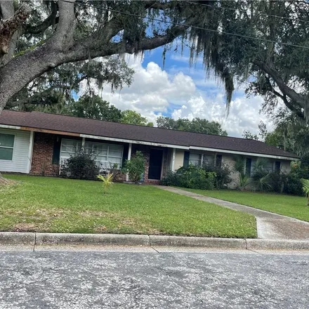 Buy this 3 bed house on 900 West Palmetto Street in Wauchula, Hardee County