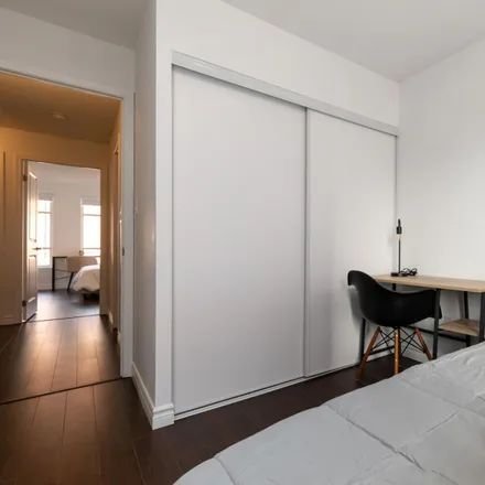 Image 2 - 1391 Bloor Street West, Old Toronto, ON, Canada - Room for rent