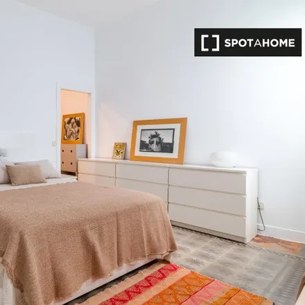 Image 13 - Hostal Apolo XI, Calle de Espoz y Mina, 6, 28012 Madrid, Spain - Apartment for rent