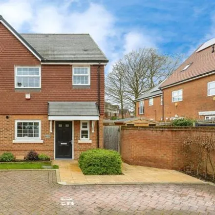 Buy this 3 bed house on Copper Beech Close in Maidstone, ME16 9BZ