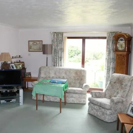 Image 3 - Priory Road, Felixstowe, Suffolk, Ip11 - House for sale