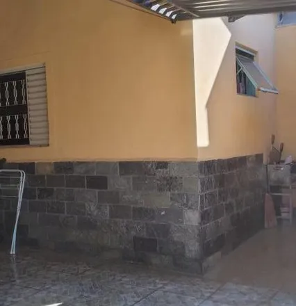Buy this 3 bed house on Rua Ana Aparecida Prado Cantador in Jardim Tijuca, São Carlos - SP