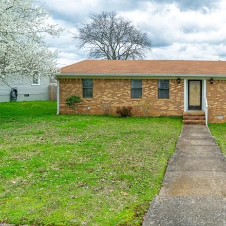 Buy this 2 bed house on 727 Hatcher Drive in Fayetteville, TN 37334
