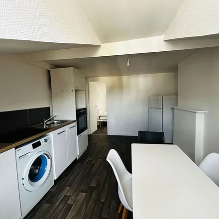 Rent this 3 bed apartment on 174 Avenue de Limoges in 87270 Couzeix, France