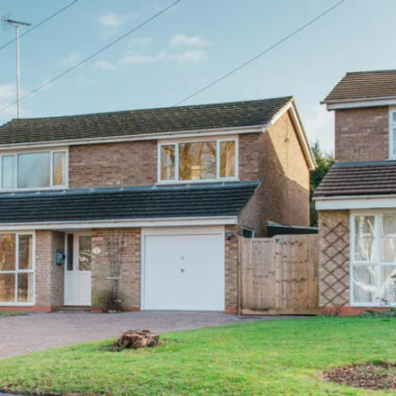 Buy this 4 bed house on Brookside Way in Bloxham, OX15 4HX