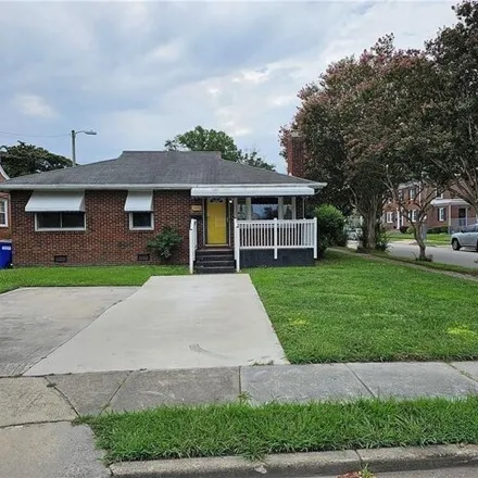 Rent this 3 bed house on 2401 Myrtle Avenue in Norfolk, VA 23504