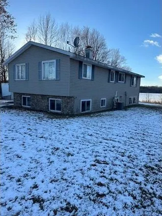 Image 8 - Sunset Drive, Herman, WI 54128, USA - House for sale