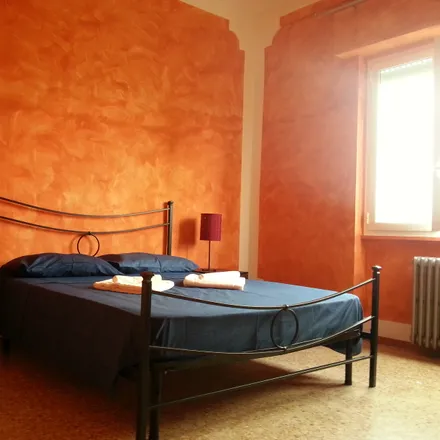 Image 2 - Via Magenta, 20017 Rho MI, Italy - Apartment for rent