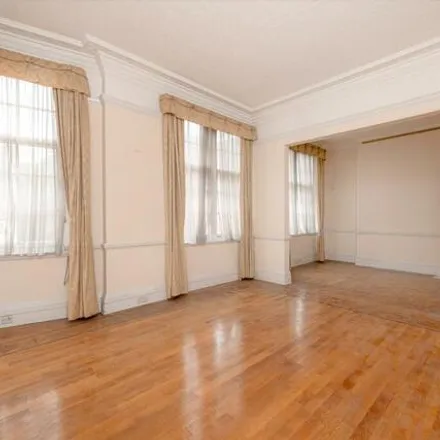 Image 3 - 64 South Audley Street, London, W1K 2PA, United Kingdom - Apartment for sale