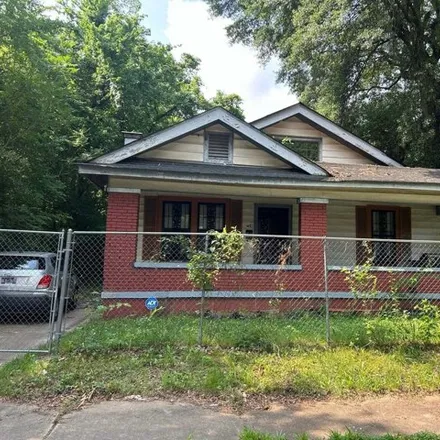 Buy this 3 bed house on 751 East Trigg Avenue in Memphis, TN 38106