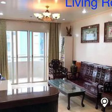 Rent this 2 bed apartment on Robinsons Place Manila in Pedro Gil Street, Ermita