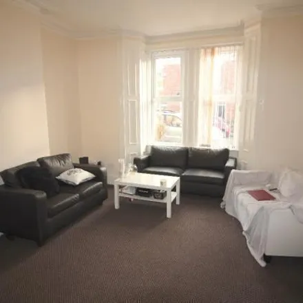 Rent this 4 bed townhouse on 29 Cardigan Terrace in Newcastle upon Tyne, NE6 5NR
