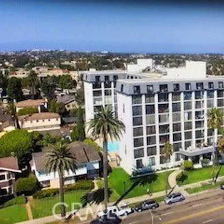 Image 4 - The Versailles, 2601 East Ocean Boulevard, Long Beach, CA 90803, USA - Condo for rent