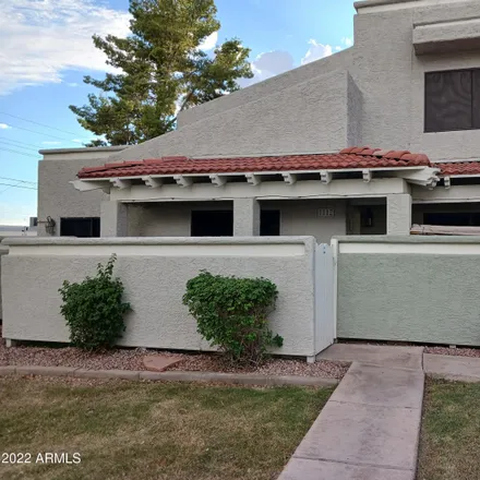 Buy this 3 bed townhouse on 850 South River Drive in Tempe, AZ 85281
