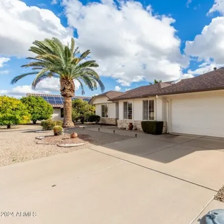 Image 2 - 13915 West Sky Hawk Drive, Sun City West, AZ 85375, USA - House for sale