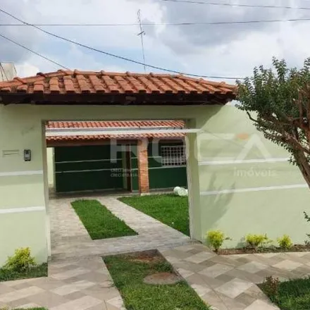 Buy this 2 bed house on Rua Imperador Hiroito in Jardim Hikare, São Carlos - SP
