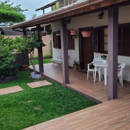 Buy this 4 bed house on Rua Isaltina de Assunção Farias in Rio Tavares, Florianópolis - SC