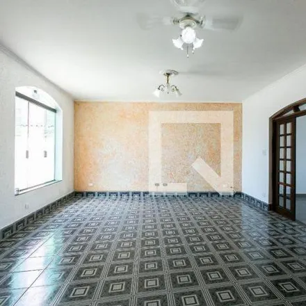 Rent this 5 bed house on Rua Ortiz de Camargo in Vila Formosa, São Paulo - SP